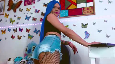 Snapshot of sweetsultrysiren chatting on February 20, 2025, 5:23 am sweetsultrysiren online show from February 20, 2025, 5:23 am