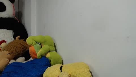 sweett_candy1 online show from February 5, 2025, 3:34 am