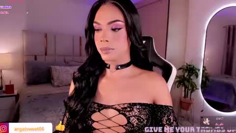 Snapshot of sweett_shinexx chatting on July 12, 2026, 4:36 am angel online show from July 12, 2026, 4:36 am
