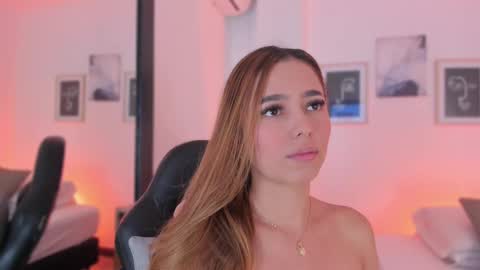 Snapshot of sweettammy_ chatting on February 12, 2025, 7:45 pm Tammy online show from February 12, 2025, 7:45 pm