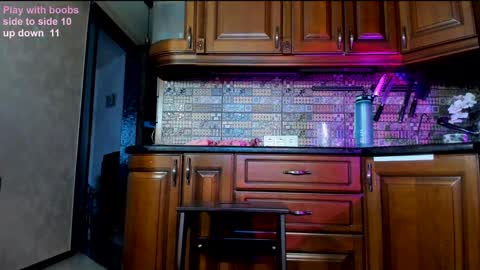 Snapshot of sweetteets24 chatting on February 3, 2026, 6:16 am fansly SweetSofia24 online show from February 3, 2026, 6:16 am