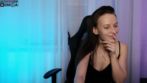 Snapshot of sweettooth20 chatting on January 9, 2025, 9:16 pm Leila and Alex online show from January 9, 2025, 9:16 pm