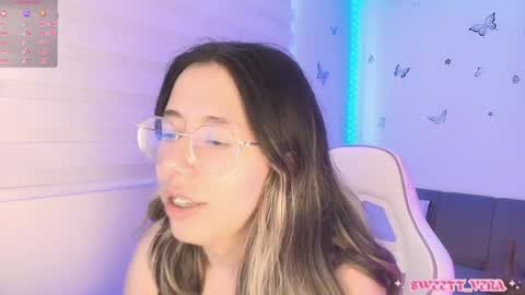 Veronica Independent Model online show from May 13, 2026, 4:15 pm