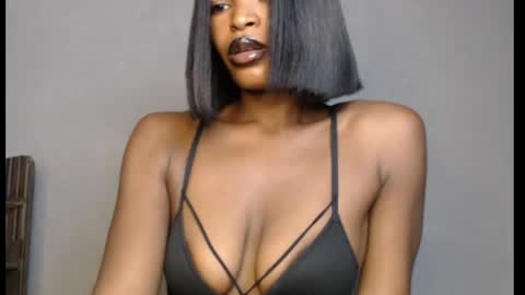 sweetxxboobsx online show from March 17, 2026, 7:44 am