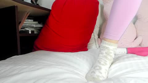 Snapshot of sweety_cum chatting on January 12, 2025, 5:11 pm Mia online show from January 12, 2025, 5:11 pm