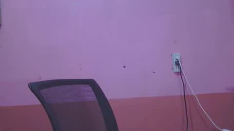 sweety_curvy09 online show from March 20, 2026, 11:42 pm