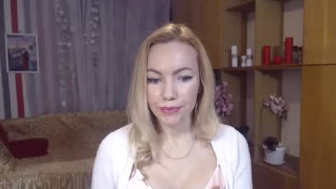 Snapshot of sweety_friend chatting on February 8, 2025, 9:04 pm Sweety friend online show from February 8, 2025, 9:04 pm