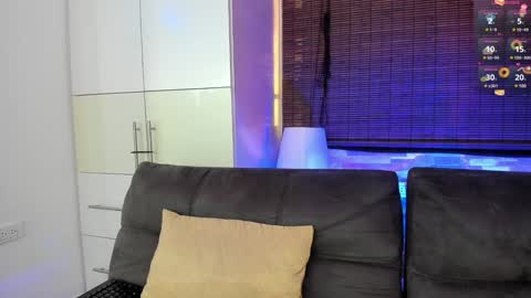 . online show from January 28, 2025, 12:22 pm