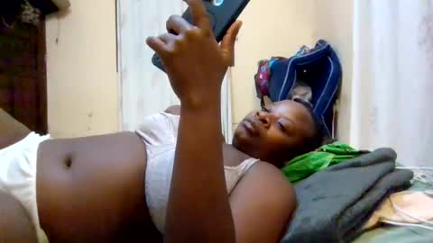 Snapshot of sweetyass25 chatting on July 16, 2026, 6:58 pm sweetyass25 online show from July 16, 2026, 6:58 pm