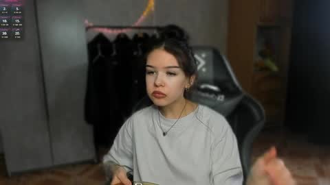 Snapshot of sweetydeviliya chatting on April 9, 2026, 4:12 am sweetydeviliya online show from April 9, 2026, 4:12 am