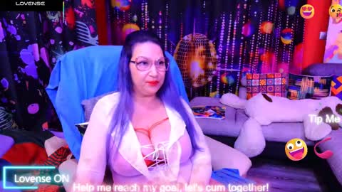 Lisa online show from February 15, 2025, 7:17 pm