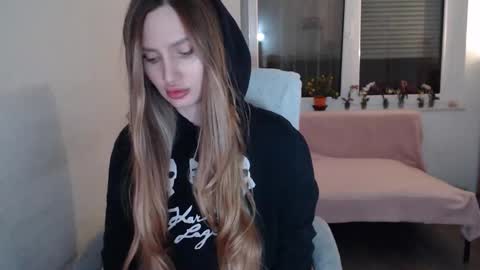  Flawori  online show from April 26, 2026, 11:02 pm