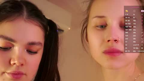 Astrid online show from May 27, 2026, 2:03 pm