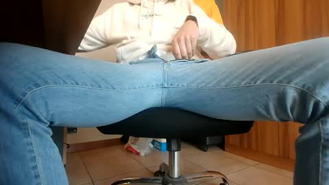 Snapshot of swimbtm chatting on March 30, 2026, 7:20 am swimbtm online show from March 30, 2026, 7:20 am