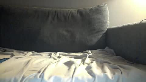 swontguy2025 online show from September 24, 2025, 7:12 am