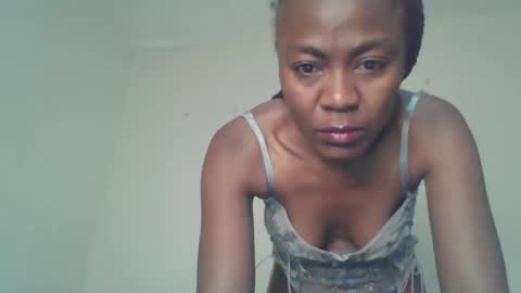 ALICIA online show from February 12, 2026, 11:44 pm