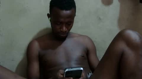 swthairy_dick online show from May 8, 2026, 9:03 am