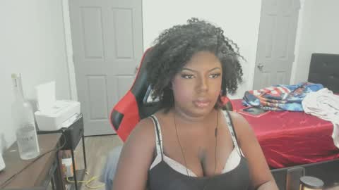 sxamleuy online show from October 17, 2025, 5:32 am