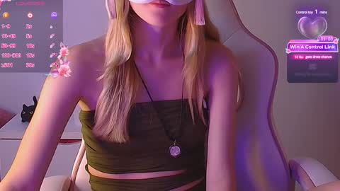 Milena online show from February 26, 2025, 2:26 am