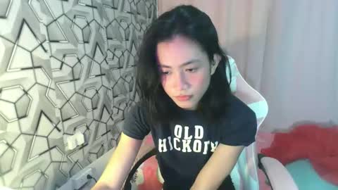 sydnyxox1 online show from May 11, 2026, 2:39 am