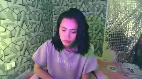 sydnyxox1 online show from May 24, 2026, 2:27 am