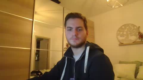 Snapshot of syl092 chatting on December 16, 2024, 4:16 pm syl092 online show from December 16, 2024, 4:16 pm