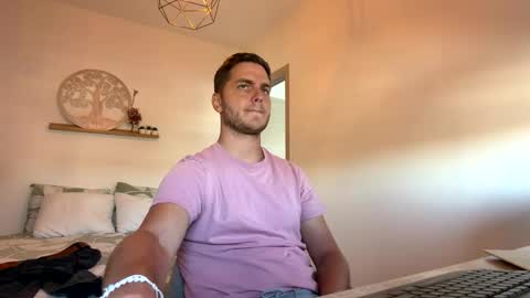 Snapshot of syl092 chatting on March 2, 2026, 12:01 pm syl092 online show from March 2, 2026, 12:01 pm