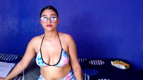 synfone_sex online show from October 22, 2025, 2:17 pm