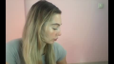 Snapshot of syrami chatting on June 18, 2026, 1:04 pm syrami online show from June 18, 2026, 1:04 pm
