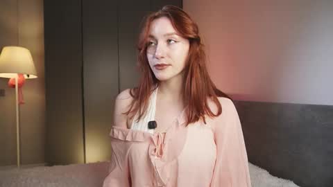 Snapshot of systemofaurora chatting on November 10, 2025, 12:26 pm Hello My name is Aurora im 19 yo nice to meet you tg aurora nymph online show from November 10, 2025, 12:26 pm
