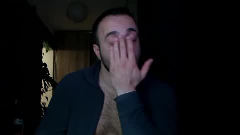 Snapshot of t_huracane chatting on December 9, 2024, 6:14 pm Huracane online show from December 9, 2024, 6:14 pm