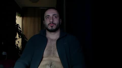 Snapshot of t_huracane chatting on January 8, 2025, 4:44 pm Huracane online show from January 8, 2025, 4:44 pm