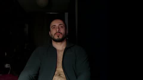 Snapshot of t_huracane chatting on February 9, 2025, 4:29 pm Huracane online show from February 9, 2025, 4:29 pm