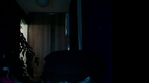 Snapshot of t_huracane chatting on February 21, 2025, 5:53 pm Huracane online show from February 21, 2025, 5:53 pm