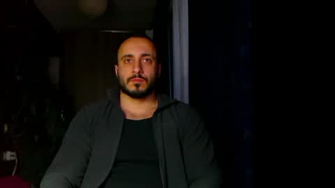 Snapshot of t_huracane chatting on February 27, 2025, 3:05 pm Huracane online show from February 27, 2025, 3:05 pm