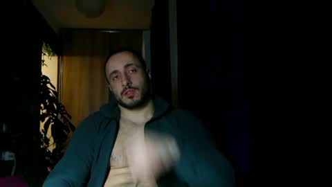 Snapshot of t_huracane chatting on March 4, 2025, 5:13 pm Huracane online show from March 4, 2025, 5:13 pm