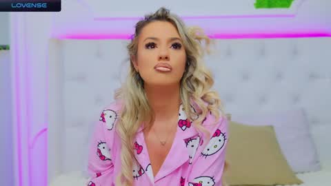 Snapshot of taahiraarabian chatting on January 3, 2025, 7:50 pm Arianna online show from January 3, 2025, 7:50 pm