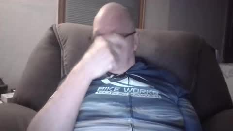 tacrunner66_ online show from January 8, 2026, 3:20 am