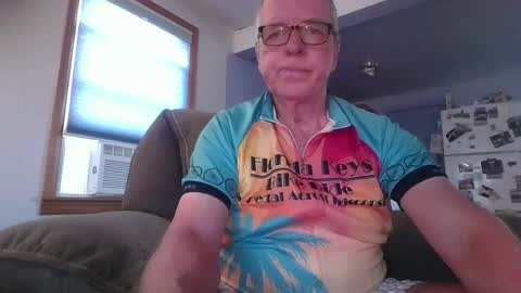 tacrunner66_ online show from July 6, 2026, 2:25 pm