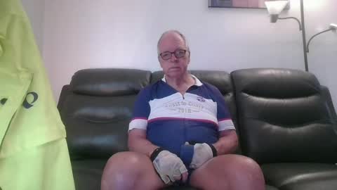 tacrunner66_ online show from July 7, 2026, 1:59 pm