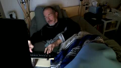 Snapshot of tad58pole chatting on January 24, 2025, 9:47 pm Tad Pole online show from January 24, 2025, 9:47 pm