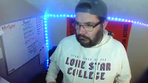 Snapshot of taintnuzzler_13 chatting on February 12, 2025, 6:09 pm TaintNuzzler online show from February 12, 2025, 6:09 pm