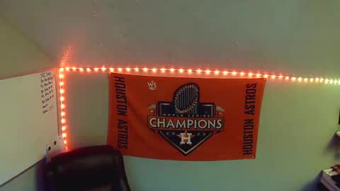 Snapshot of taintnuzzler_13 chatting on February 16, 2025, 12:21 pm TaintNuzzler online show from February 16, 2025, 12:21 pm