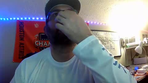 Snapshot of taintnuzzler_13 chatting on March 9, 2025, 10:19 am TaintNuzzler online show from March 9, 2025, 10:19 am