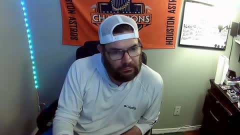 Snapshot of taintnuzzler_13 chatting on September 12, 2025, 9:09 am TaintNuzzler online show from September 12, 2025, 9:09 am