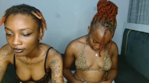 Taisy online show from October 25, 2025, 2:19 am