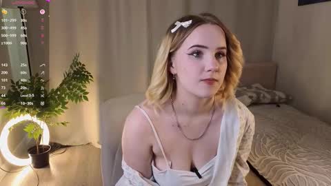 Jessi online show from September 30, 2025, 11:04 am