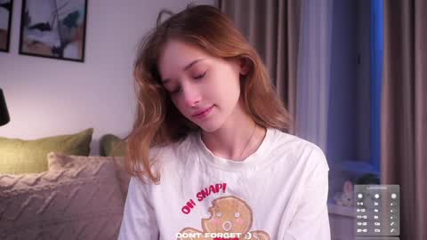 Snapshot of taitehambelton chatting on November 14, 2025, 1:37 am Mia online show from November 14, 2025, 1:37 am