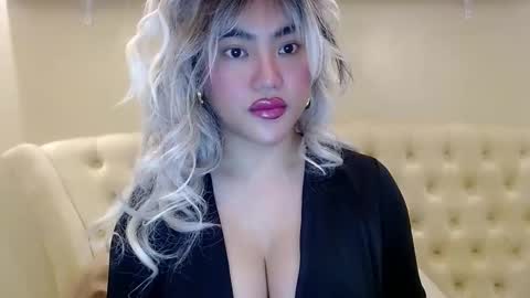 Snapshot of takemeinheaven1 chatting on February 6, 2025, 3:52 pm Lena online show from February 6, 2025, 3:52 pm