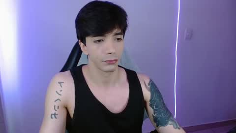 takeru___ online show from April 23, 2026, 12:29 pm